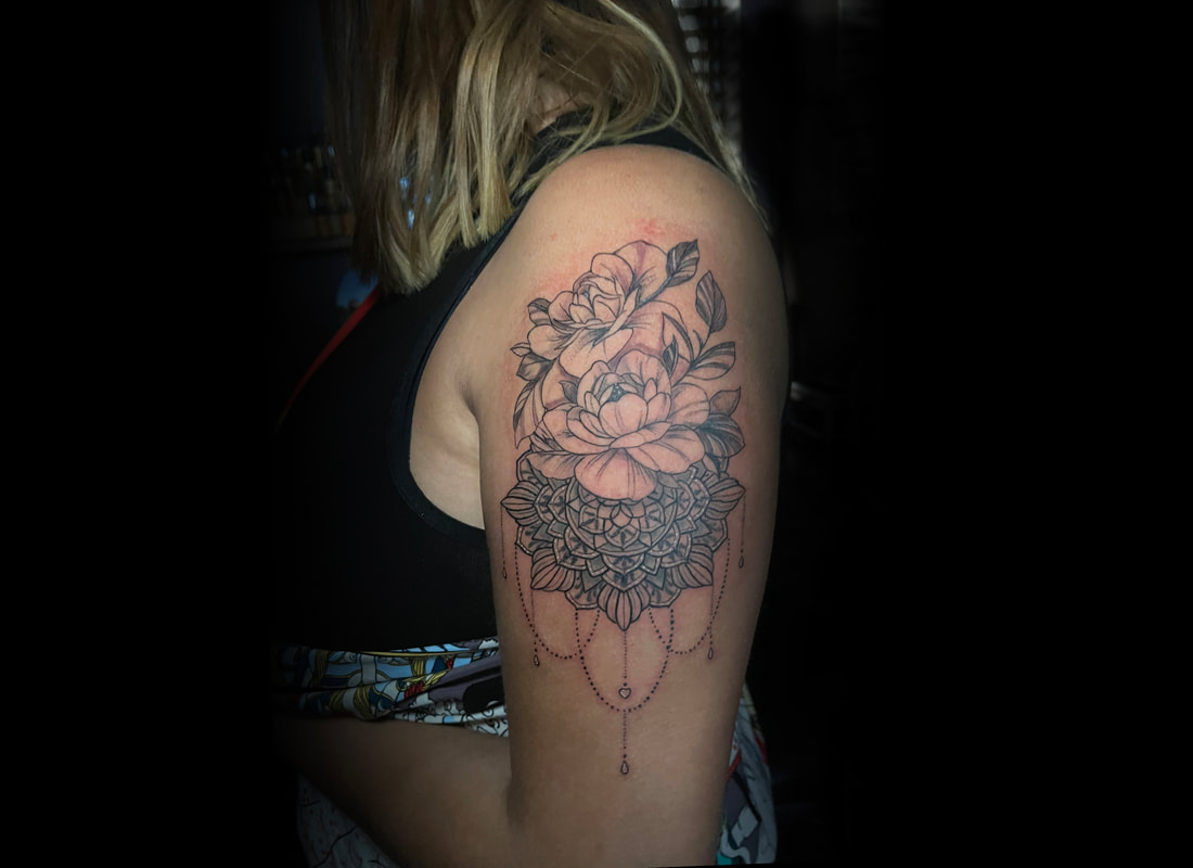 Neo-Traditional Botanical Tattoo by Laz